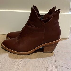 Poppy Barley 2.5 Ankle Boot - RARE COLOUR - Chestnut